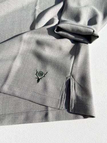 【 30% OFF】 S.S. V Neck Shirt (Poly Oxford)
