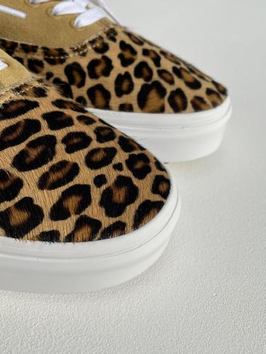 【30% OFF】 Authentic (Soft Suede)