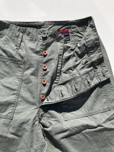 リップ ビュッシュパンツ 