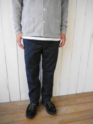 【30% OFF】　Hilts　(Slim Chino Trouser)