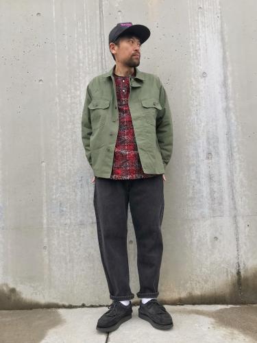 【 30% OFF】　Henley Neck Shirt (Batik Over Print)