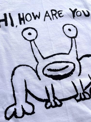 【DANIEL JOHNSON】　HI HOW ARE YOU MURAL Tee