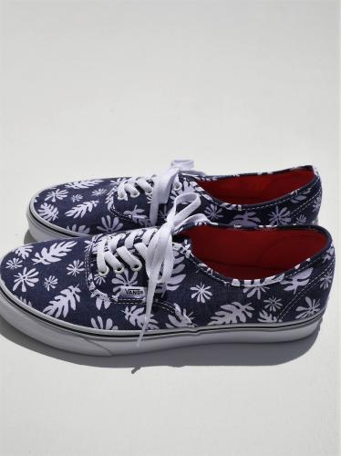Authentic (Washed Kelp)