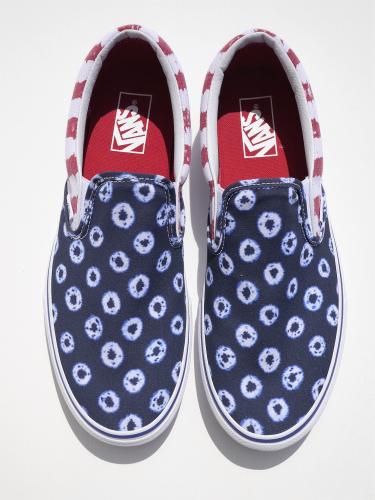Classic Slip-On　(Dyed Dots & Stripes)
