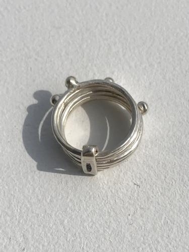 Five Ball Ring