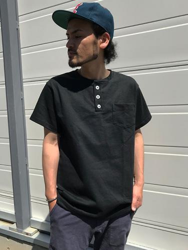 S/S Henley Neck Pocket Tee