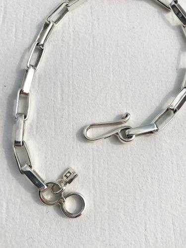 Oval Link Chain Bracelet