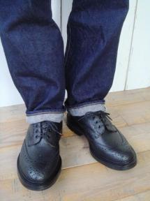 M5633 Brogues (Black Scotch Grain)