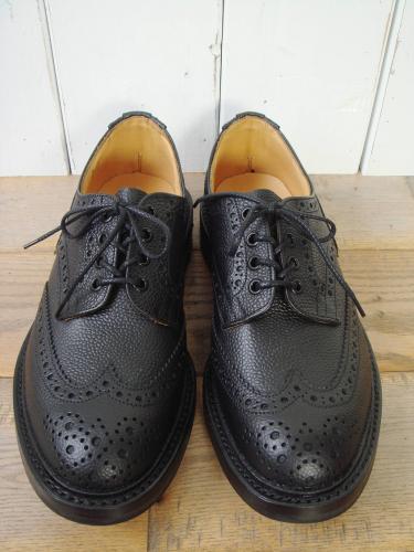 M5633 Brogues (Black Scotch Grain)