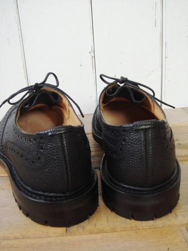 M5633 Brogues (Black Scotch Grain)