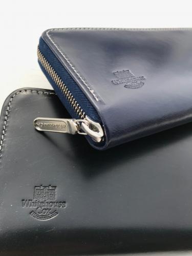 S2622 Zip Round Purse (Holiday Line)