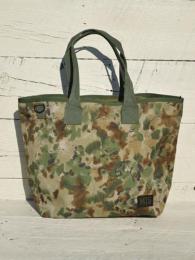 TOTE BAG (Covert Woodland)